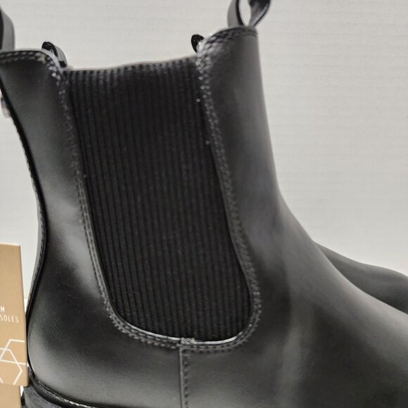 New Madden NYC Chunky Lug Chelsea Boots - Black - Size 8.5 - Picture 2 of 6